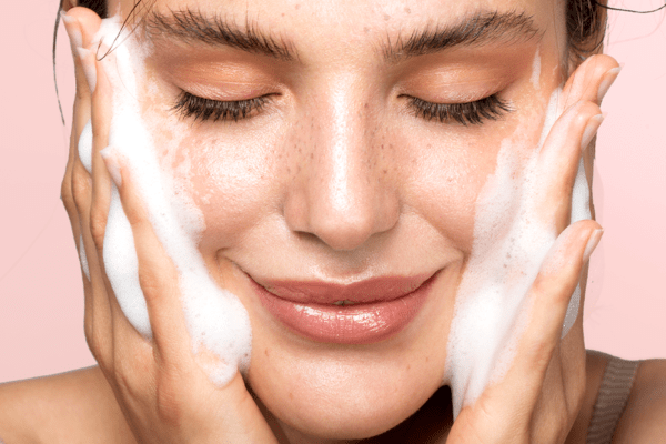 5 REASONS WHY YOUR SKINCARE ROUTINE IS IMPORTANT featured image